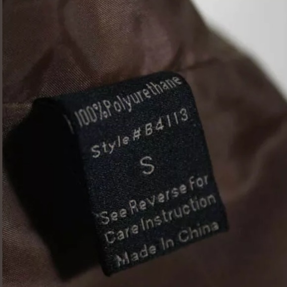 BLU PEPPER VEGAN LEATHER SM MOTO JACKET IN CARMEL - Picture 6 of 8